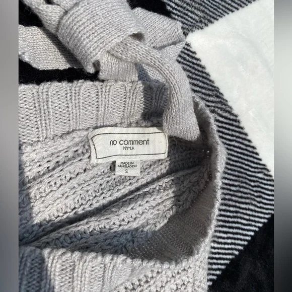 grey sweater - Picture 2 of 3